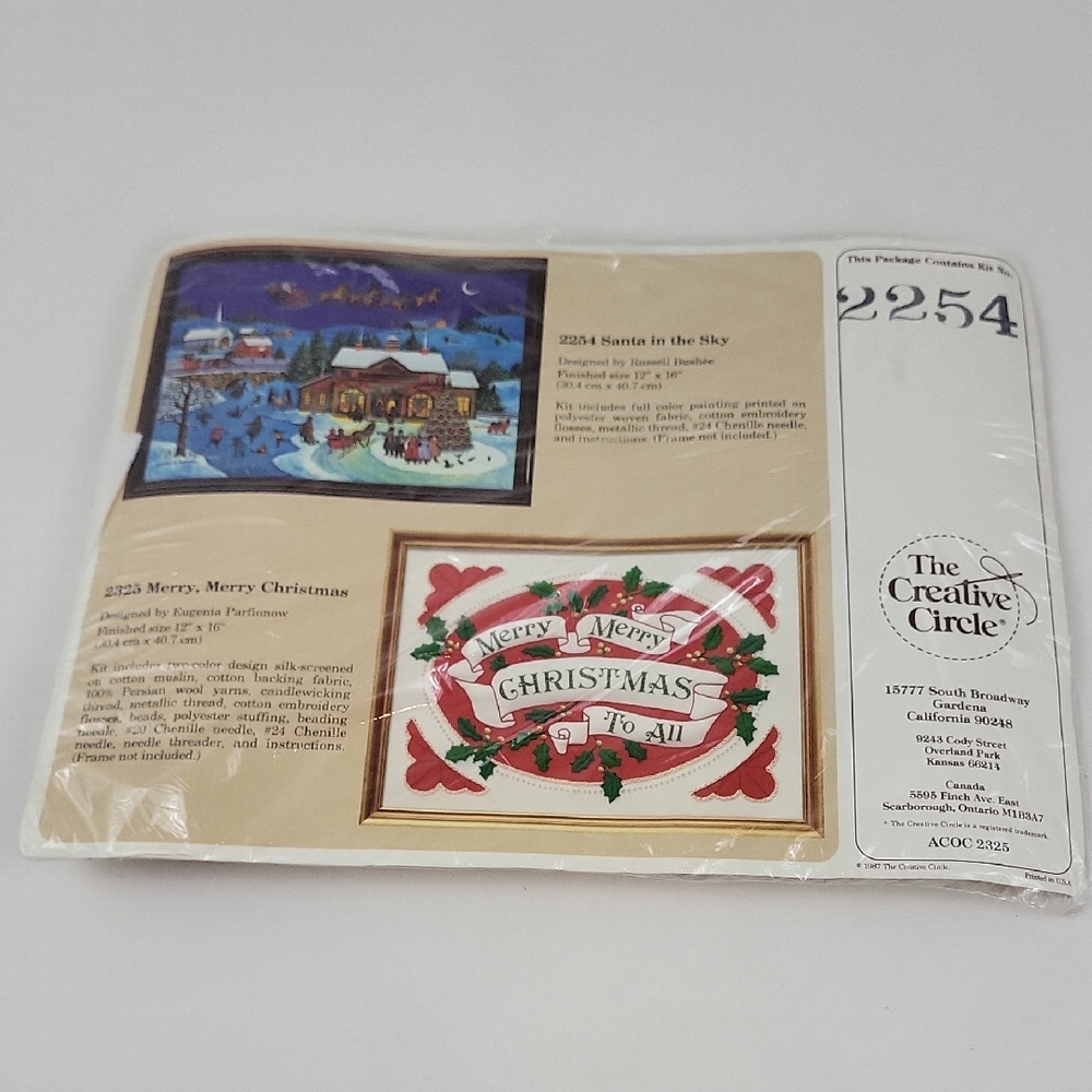 Creative Circle Christmas Cross Stitch Kit